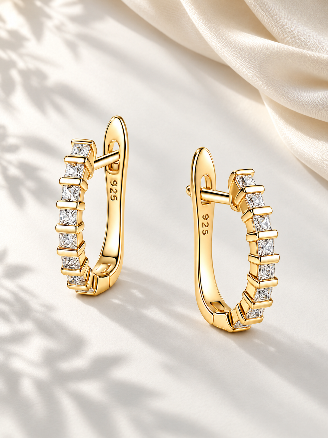 Cercei din Argint 925 Gold cu Moissanite Princess