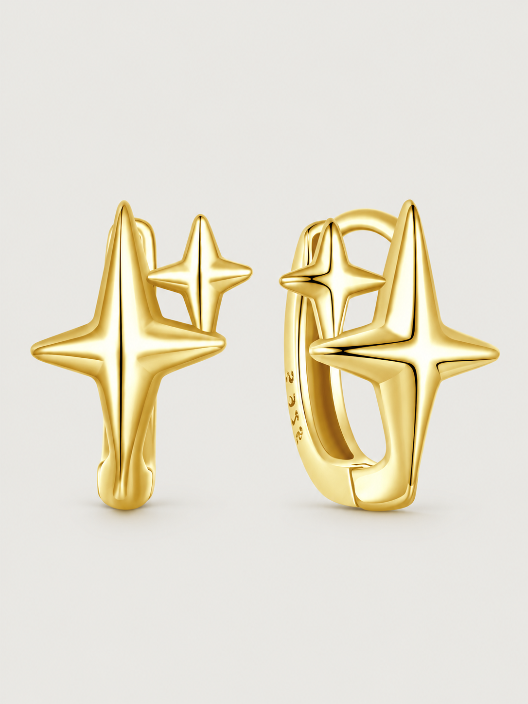 Cercei din argint 925 placat cu aur moderni formă stea Golden Nova