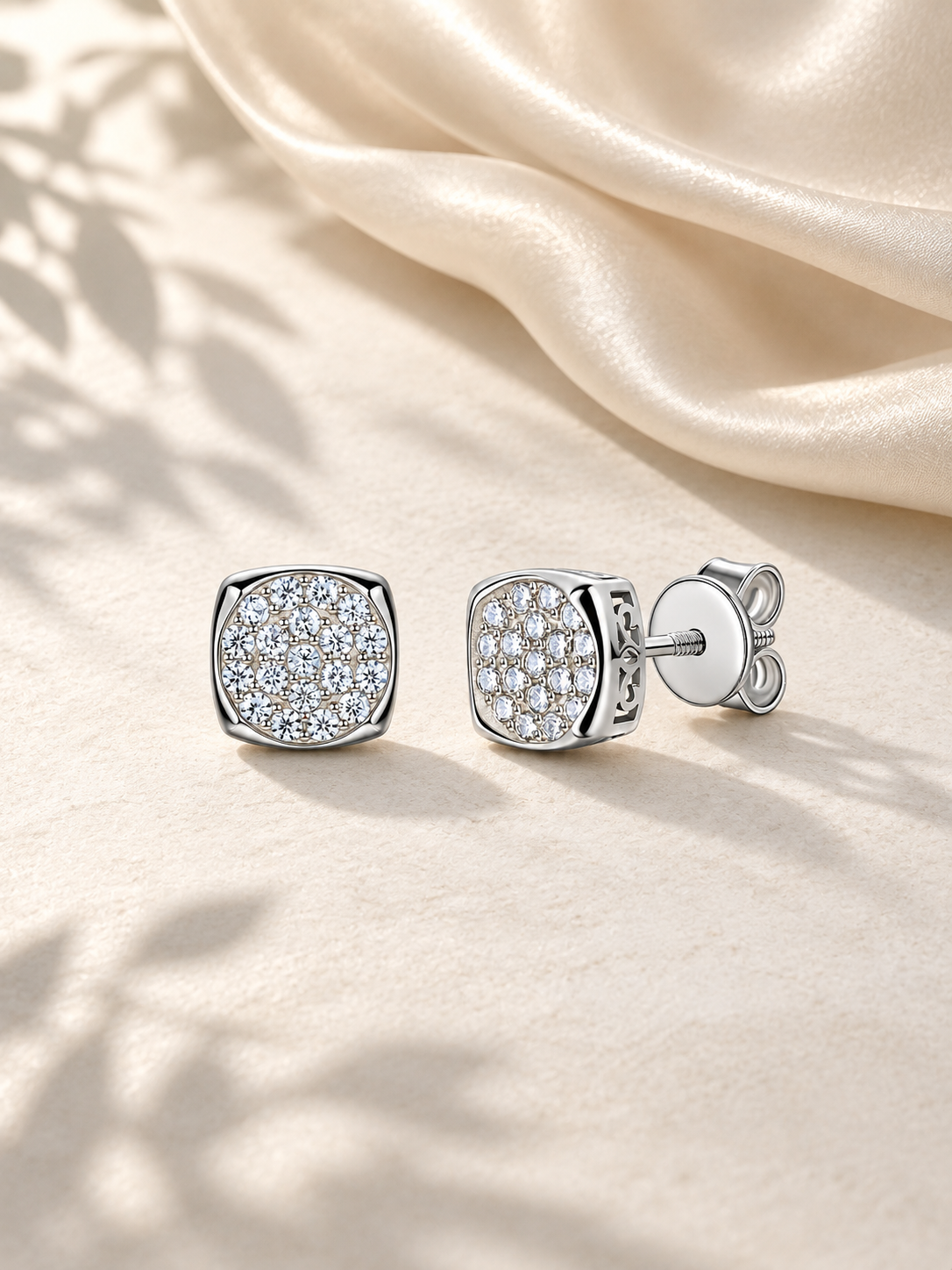 Cercei din Argint 925 Silver cu Moissanite