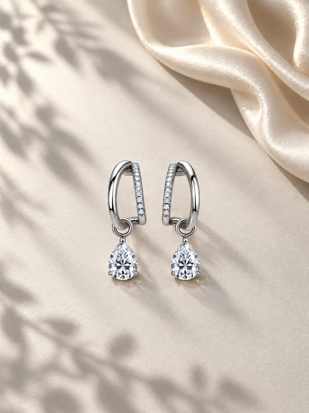 Cercei din Argint 925 Silver cu Moissanite Pear