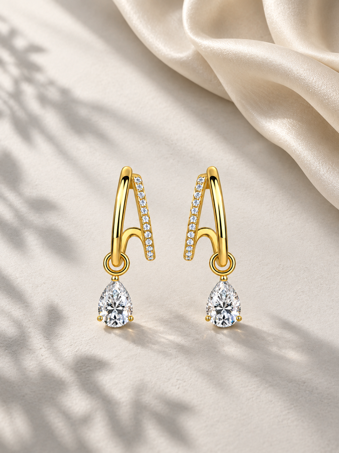 Cercei Aurii cu Moissanite 1,73 CTW