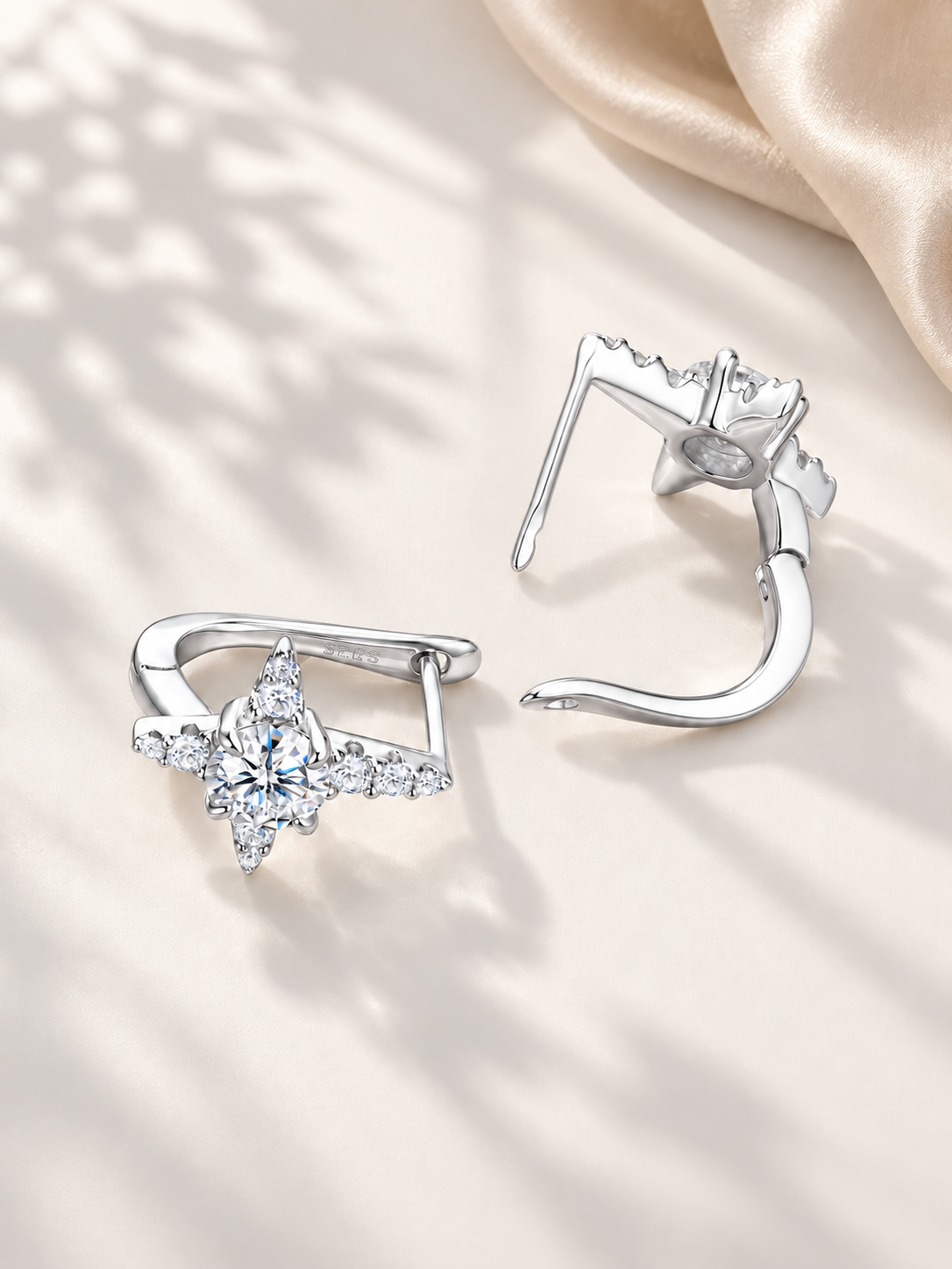 Cercei din Argint Stea Moissanite North Star