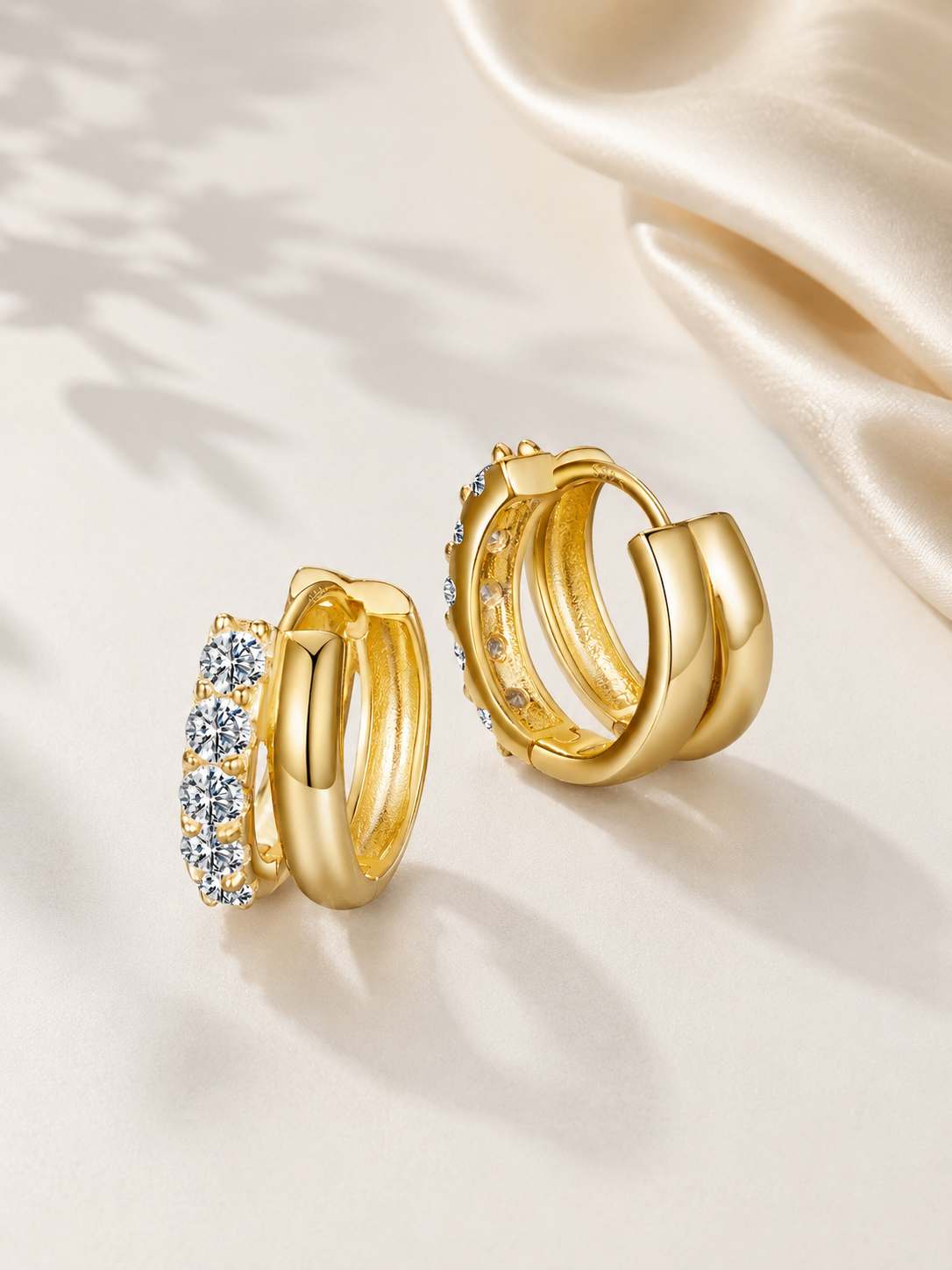 Cercei Double Glow aurii cu moissanite