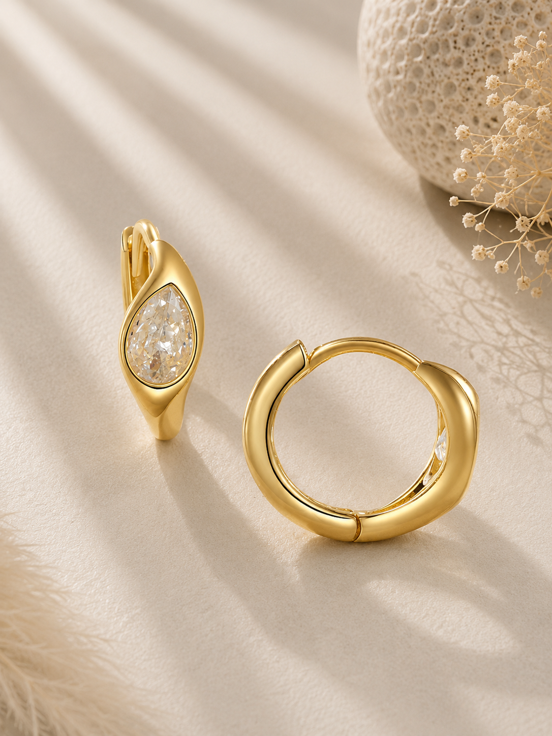 Cercei Golden Essence din argint placați cu aur galben 18K