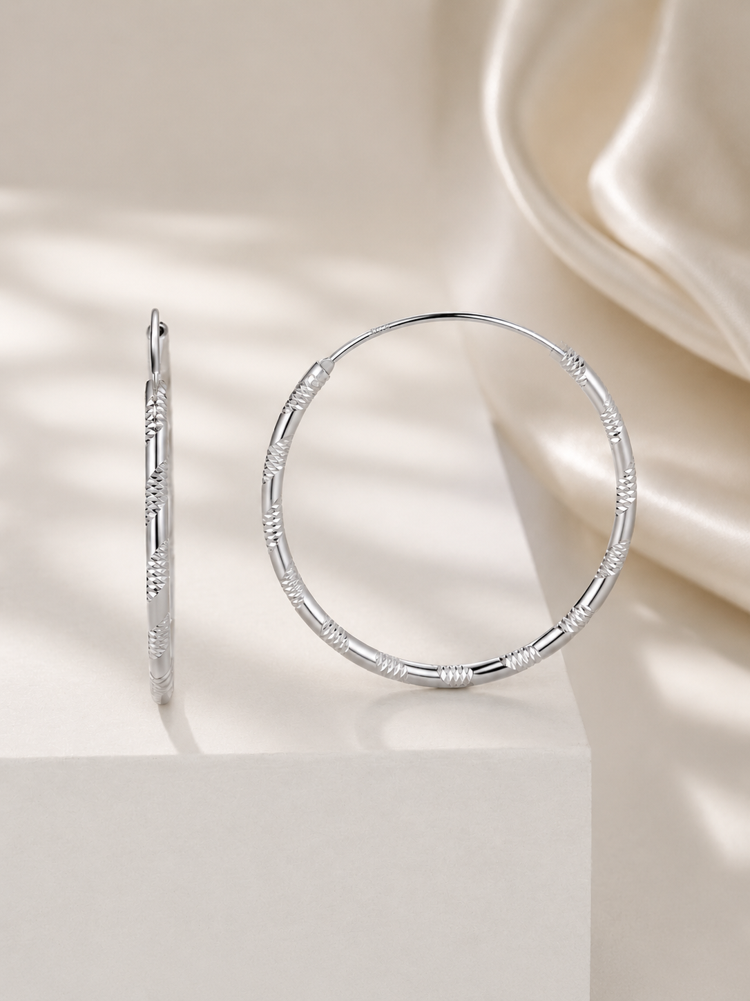 Cercei hoops din Argint 925 placat cu Aur Alb 18K