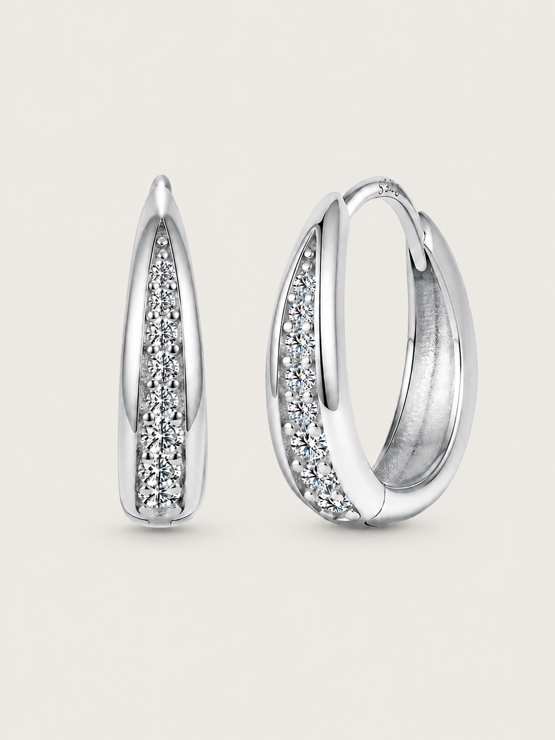 Cercei Radiant Hoops din argint 925 cu moissanite certificat GRA