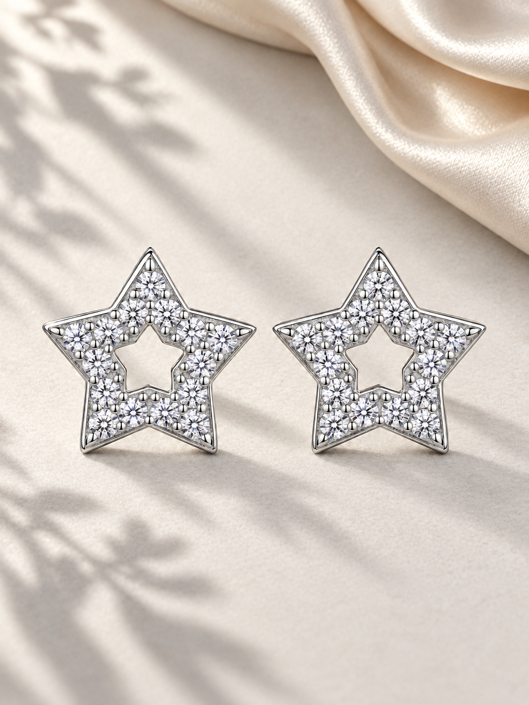Cercei Silver în Formă de Stea cu Moissanite 6A