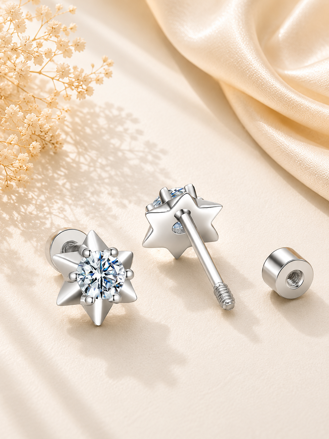 Cercei stud din argint in forma de stea moderna