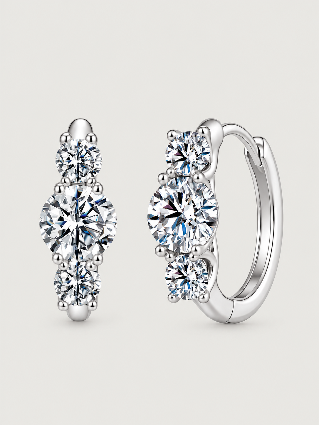Cercei din argint Triple Brilliance Hoops cu trei pietre moissanite certificate GRA