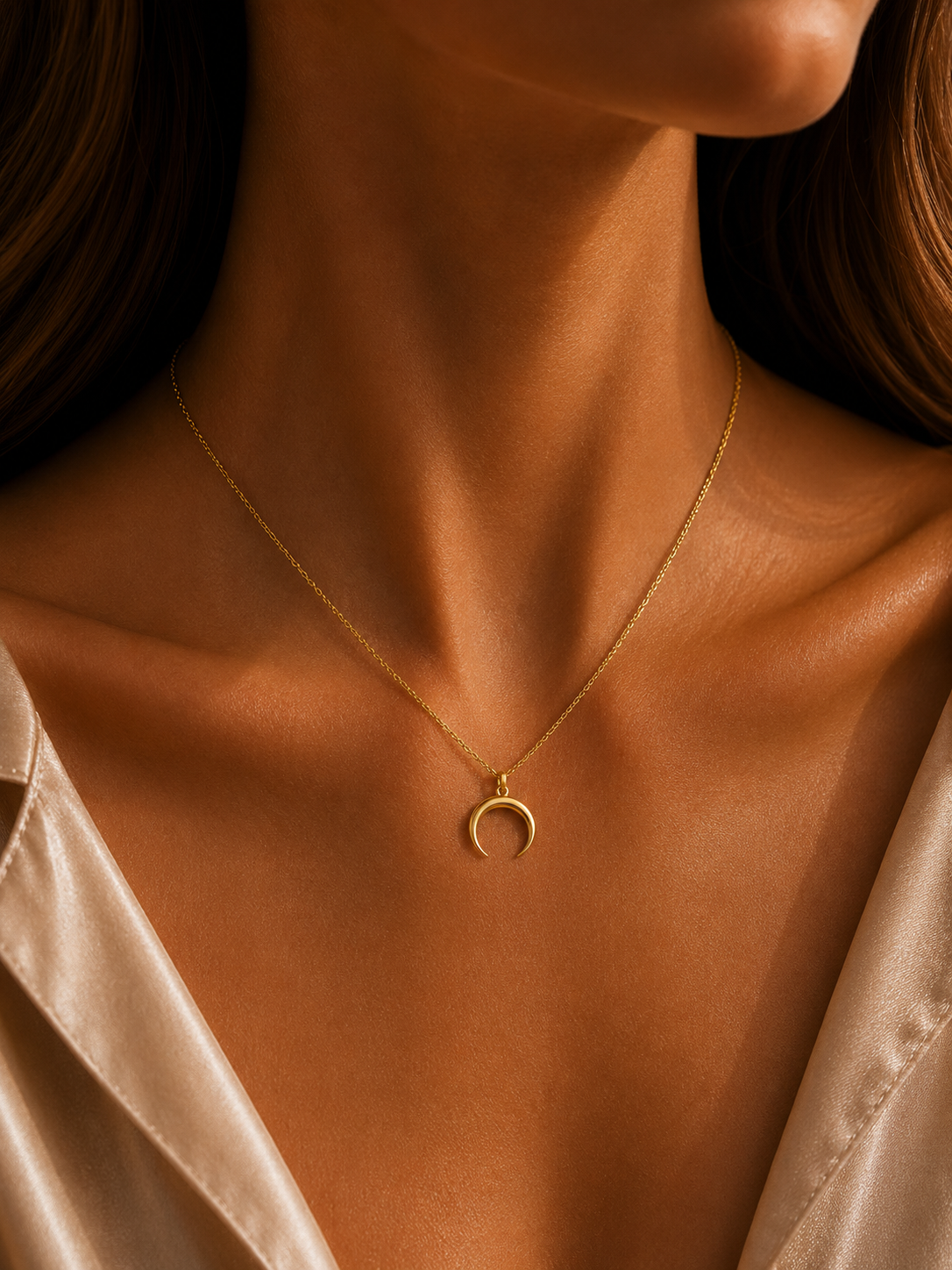 Colier din argint 925 Gold Lunar Crescent cu semiluna la gat