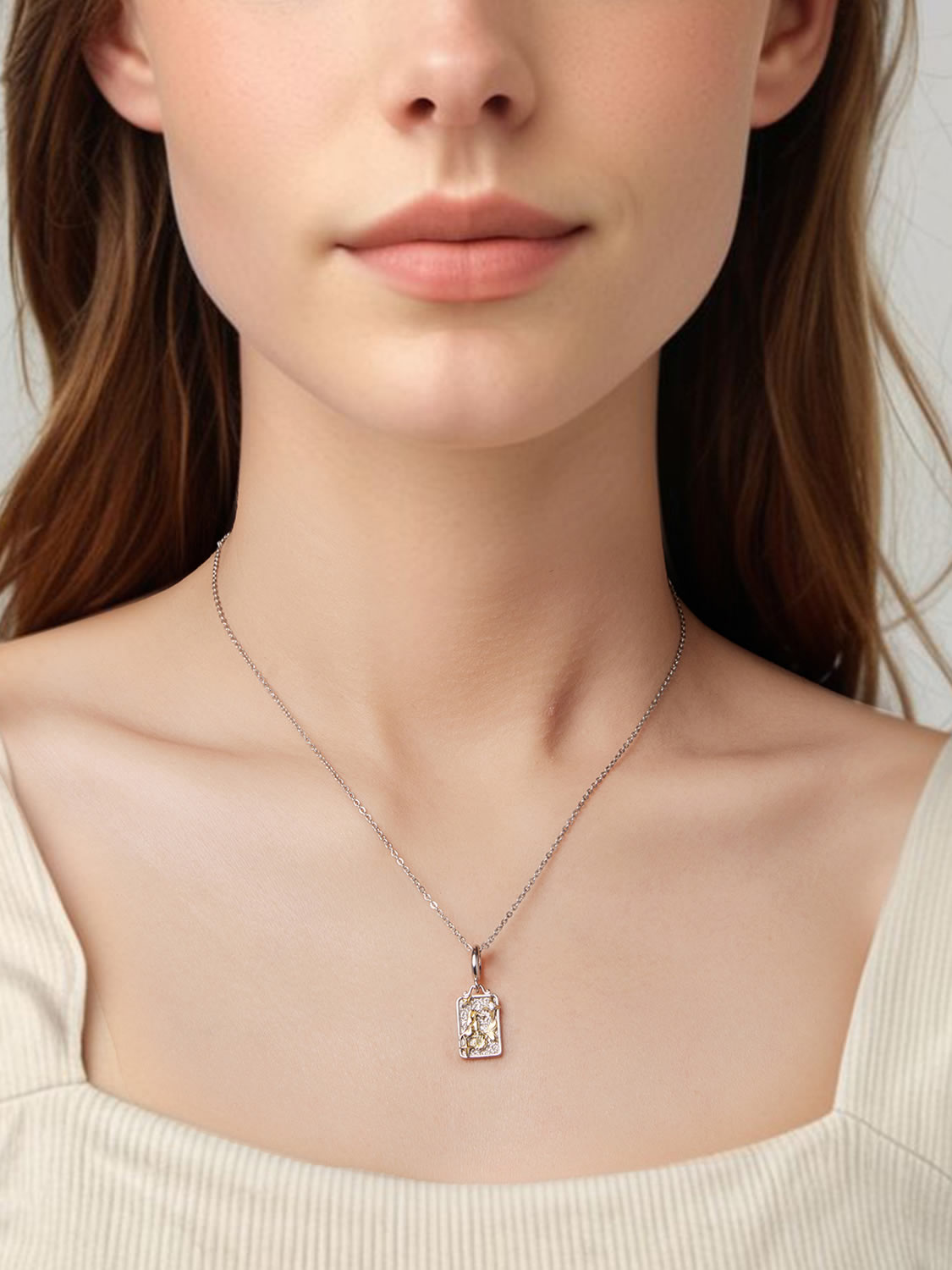 Colier argint Capricorn cu accente aurii si zirconii