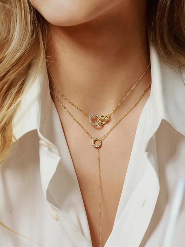 Colier argint cu cercuri interconectate și zirconii