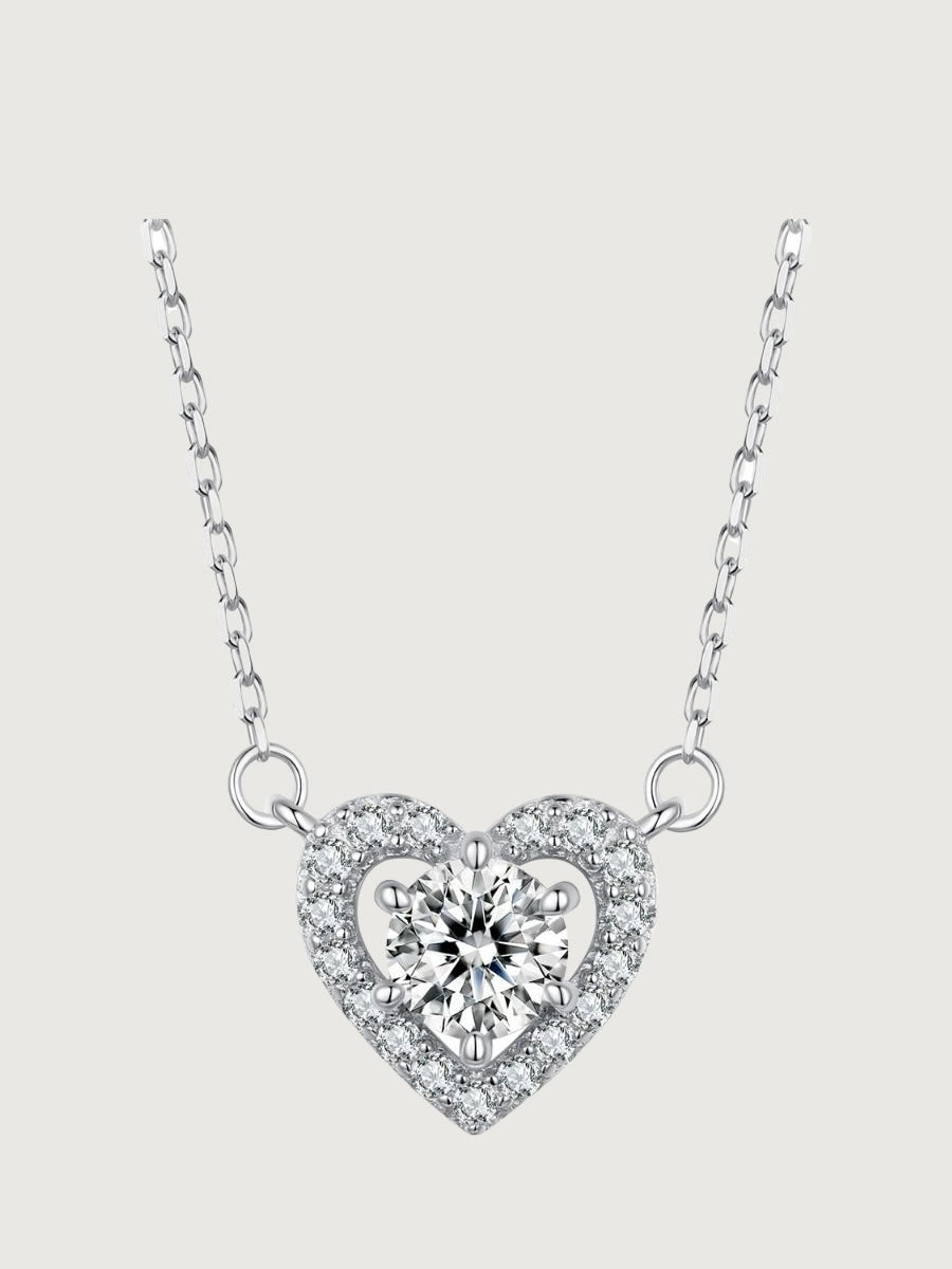 Colier din argint Moissanite Heartfelt Brilliance cu inimă și moissanite 0,5 ct