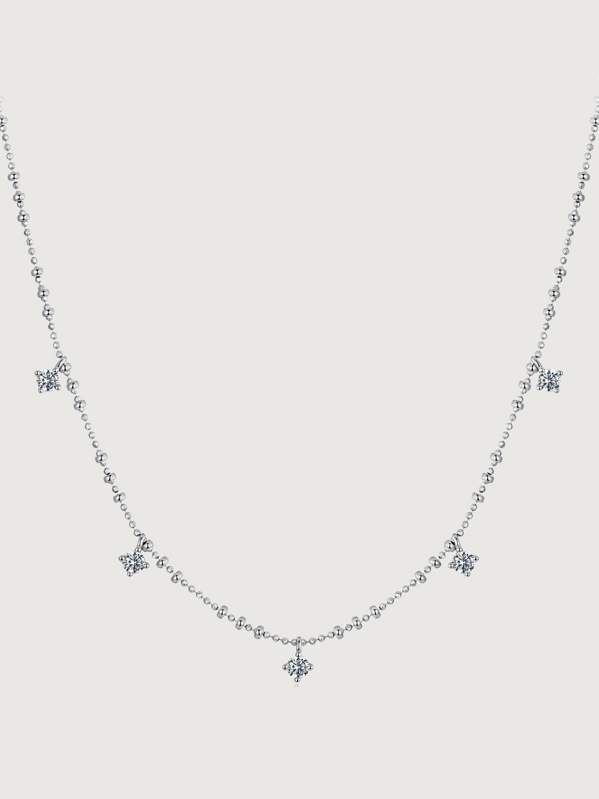 Colier din argint cu mai multe pietre moissanite
