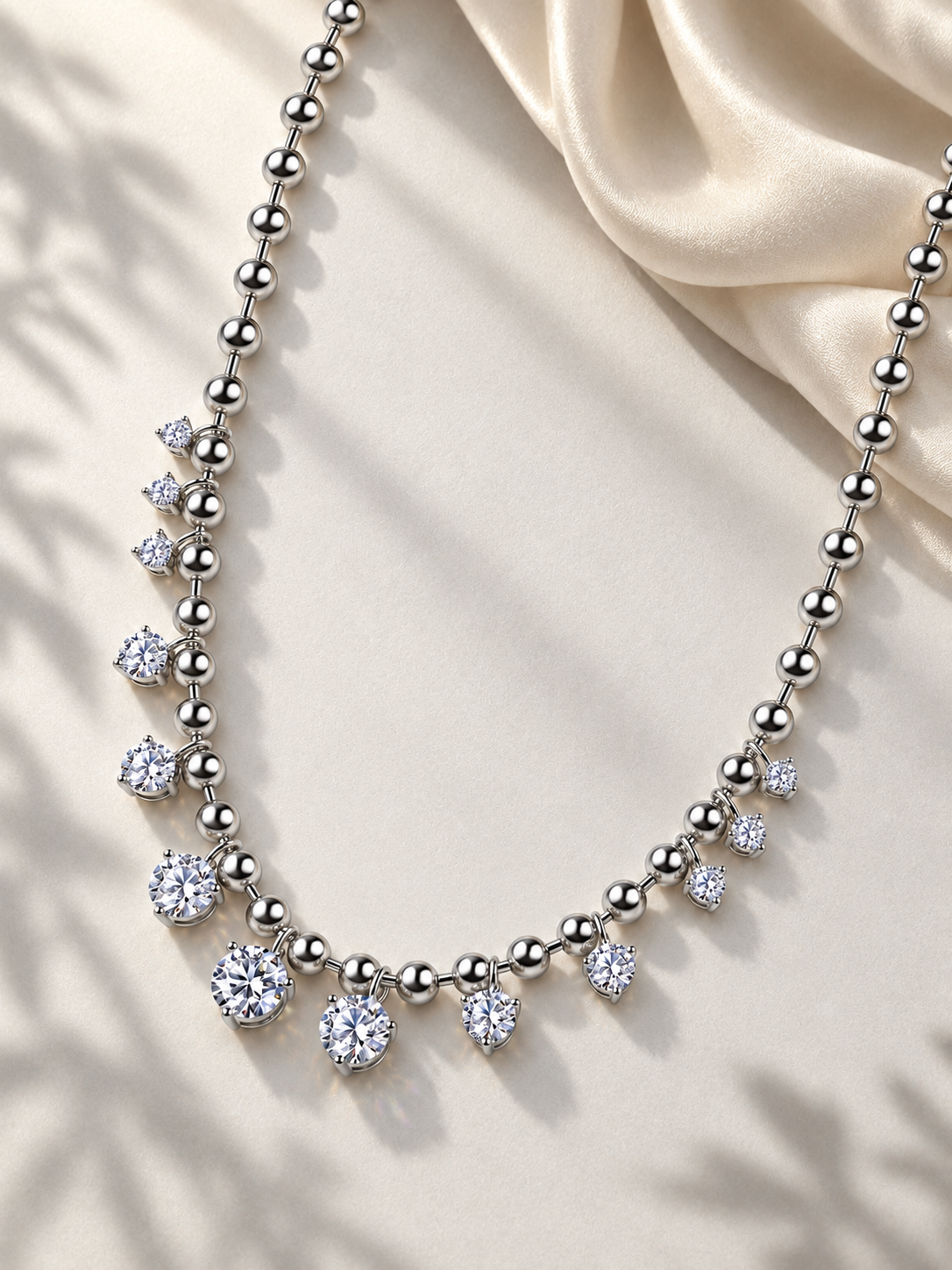 Colier Silver Cascade cu Moissanite 2,1 CTW