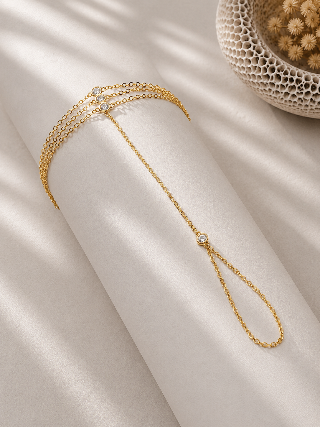Detaliu zirconii 5A brățară hand chain din argint