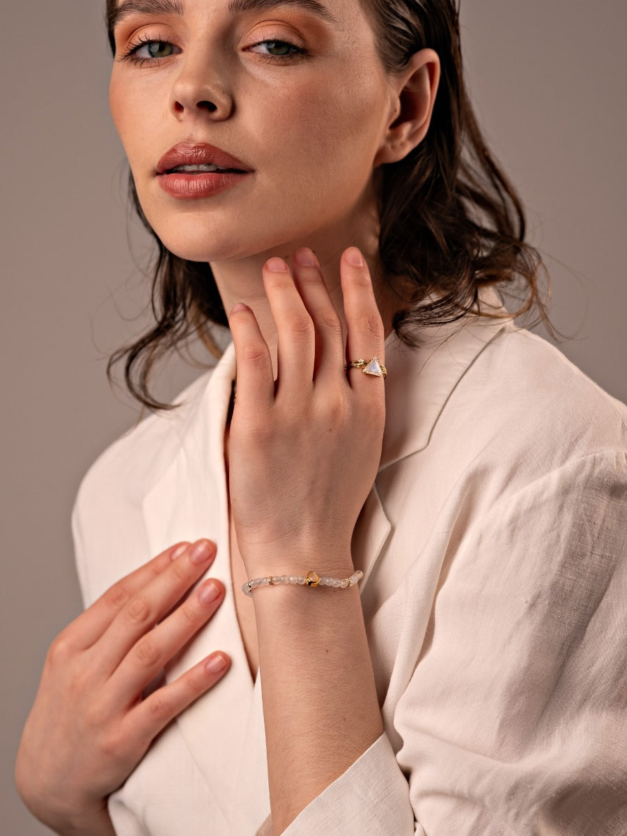 Bratara din Argint Moonstone Elegance in Every Tear Argintiu