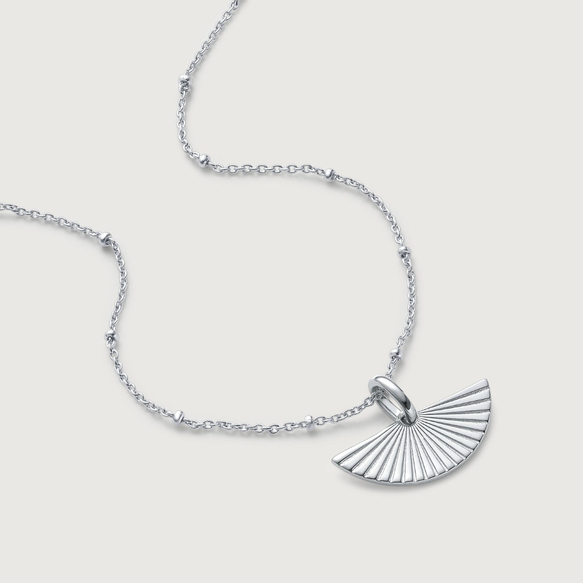 Pandantiv cu Lantisor din Argint Luminous Rays Argintiu