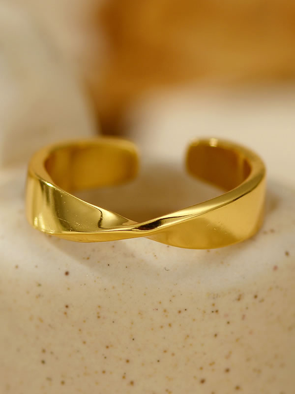 Inel din Argint Gold Twist of Elegance