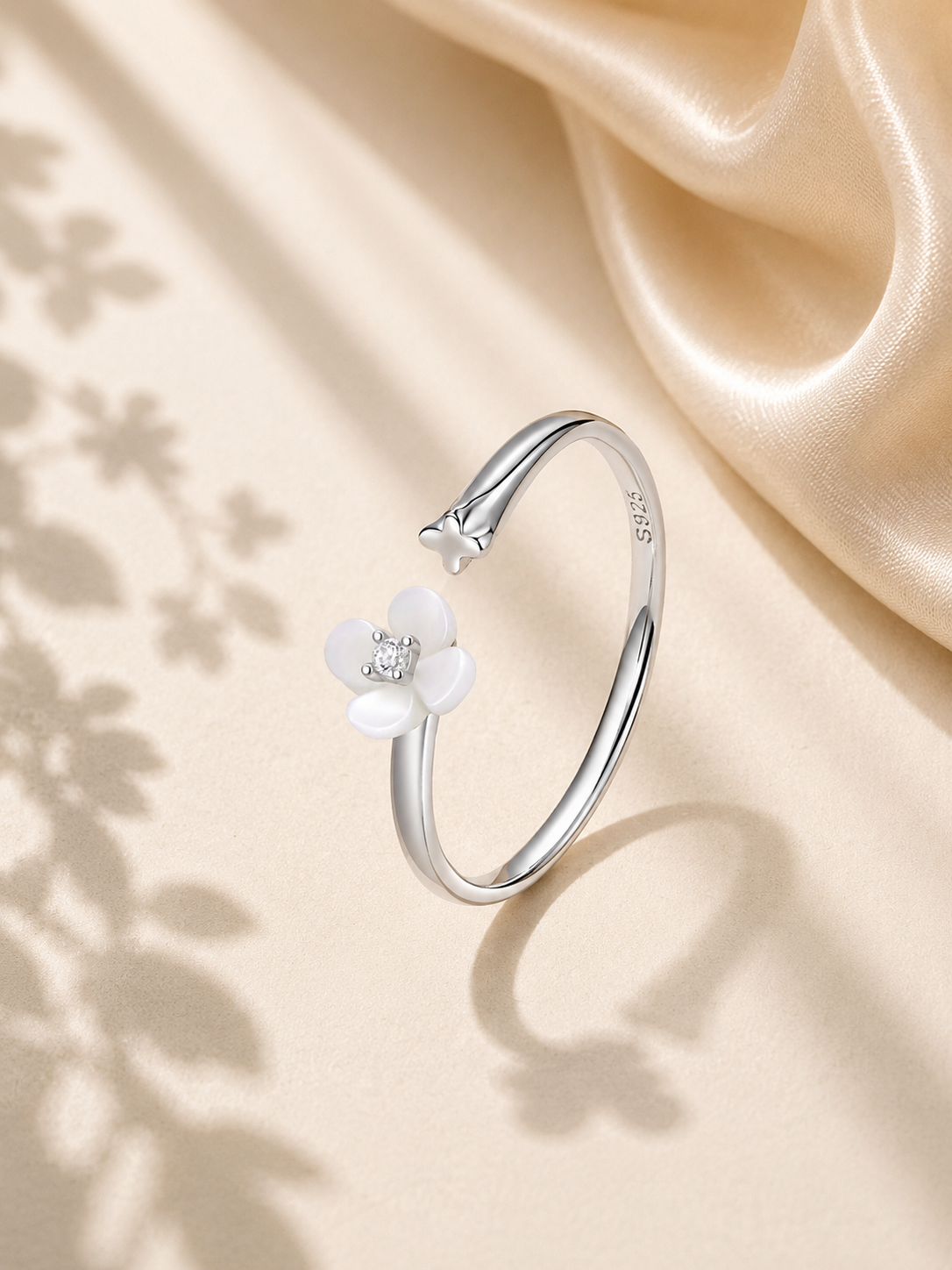 Inel din argint cu Mother of Pearl și zirconie premium