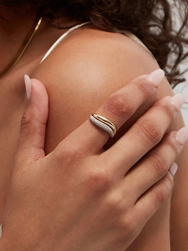 Inel auriu lucios design modern elegant