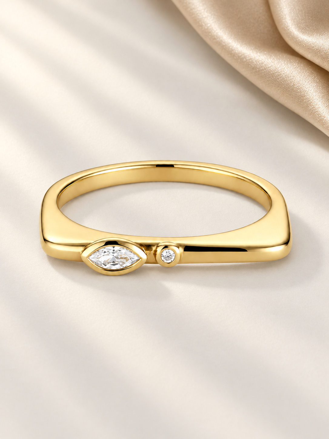 Inel Auriu cu Zirconii 5A Modern Gaze