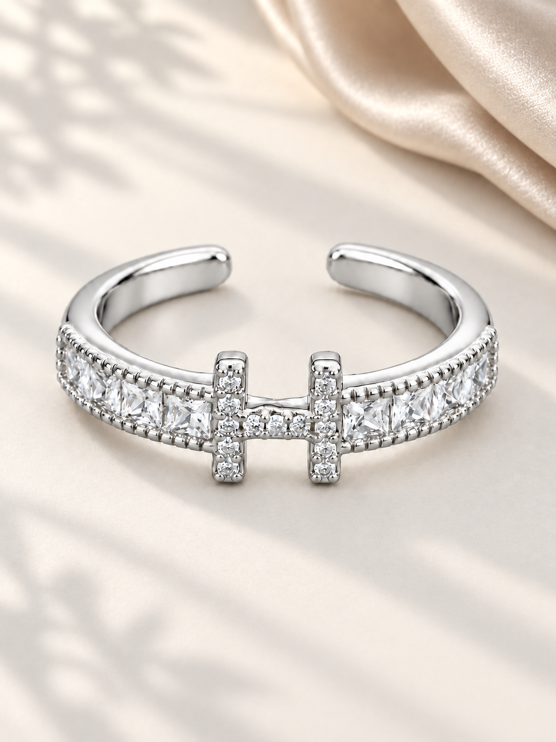Inel Crystal Link cu Zirconii Pătrate