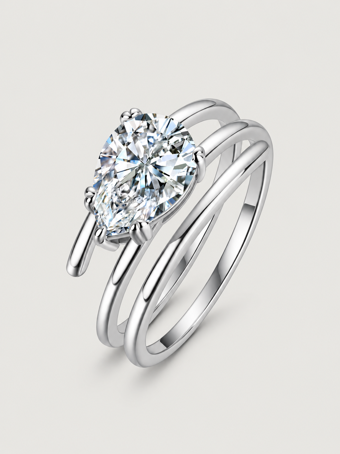 Inel din Argint Moissanite Silver Pear Embrace