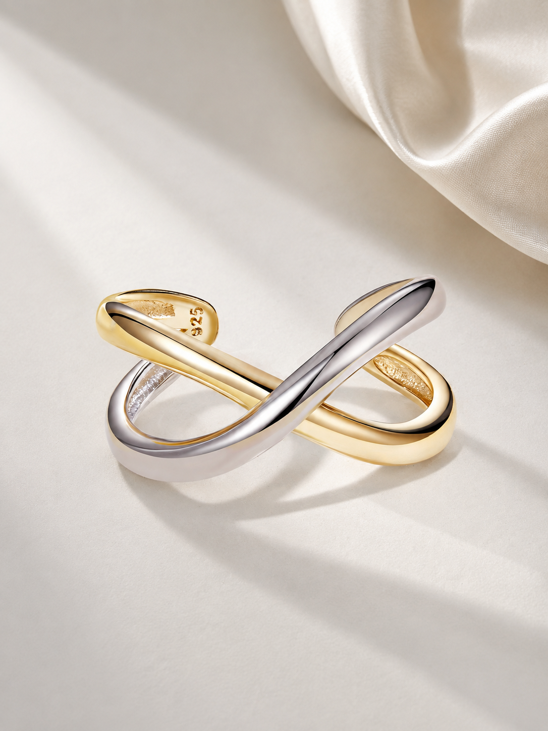 Inel Infinity din Argint 925 cu design deschis