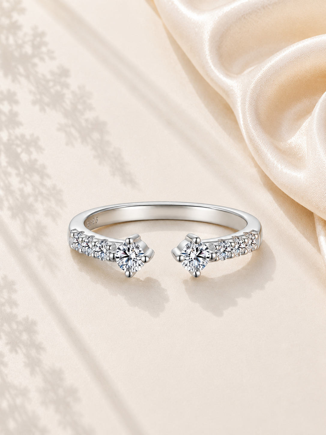 Inel damă din argint cu moissanite certificat GRA