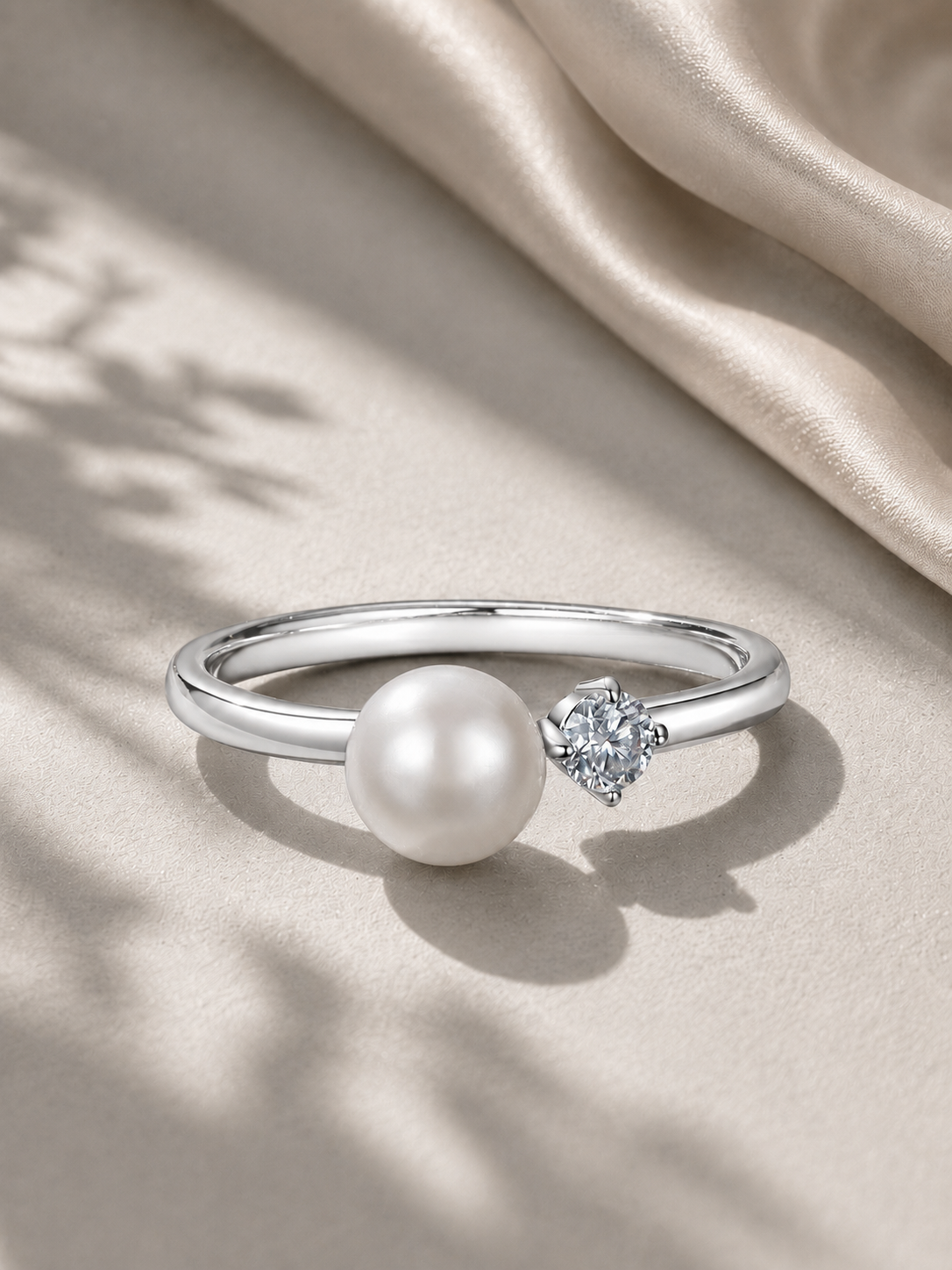Inel Moissanite Pearl Glow din Argint 925