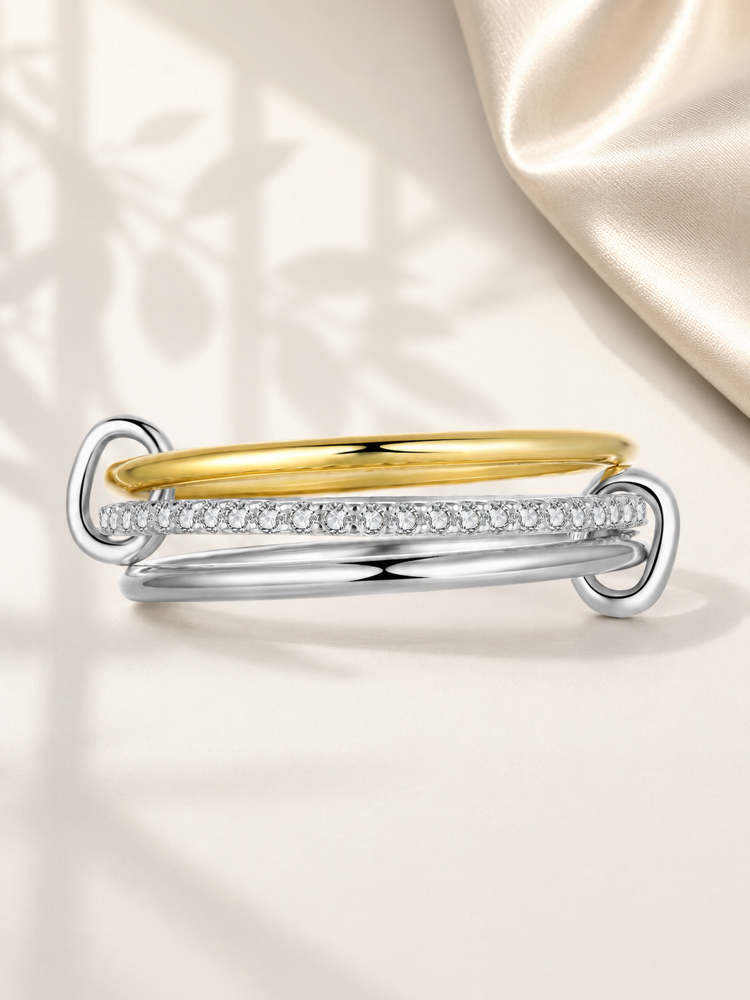 Inel Trinity Glow bicolor cu moissanite