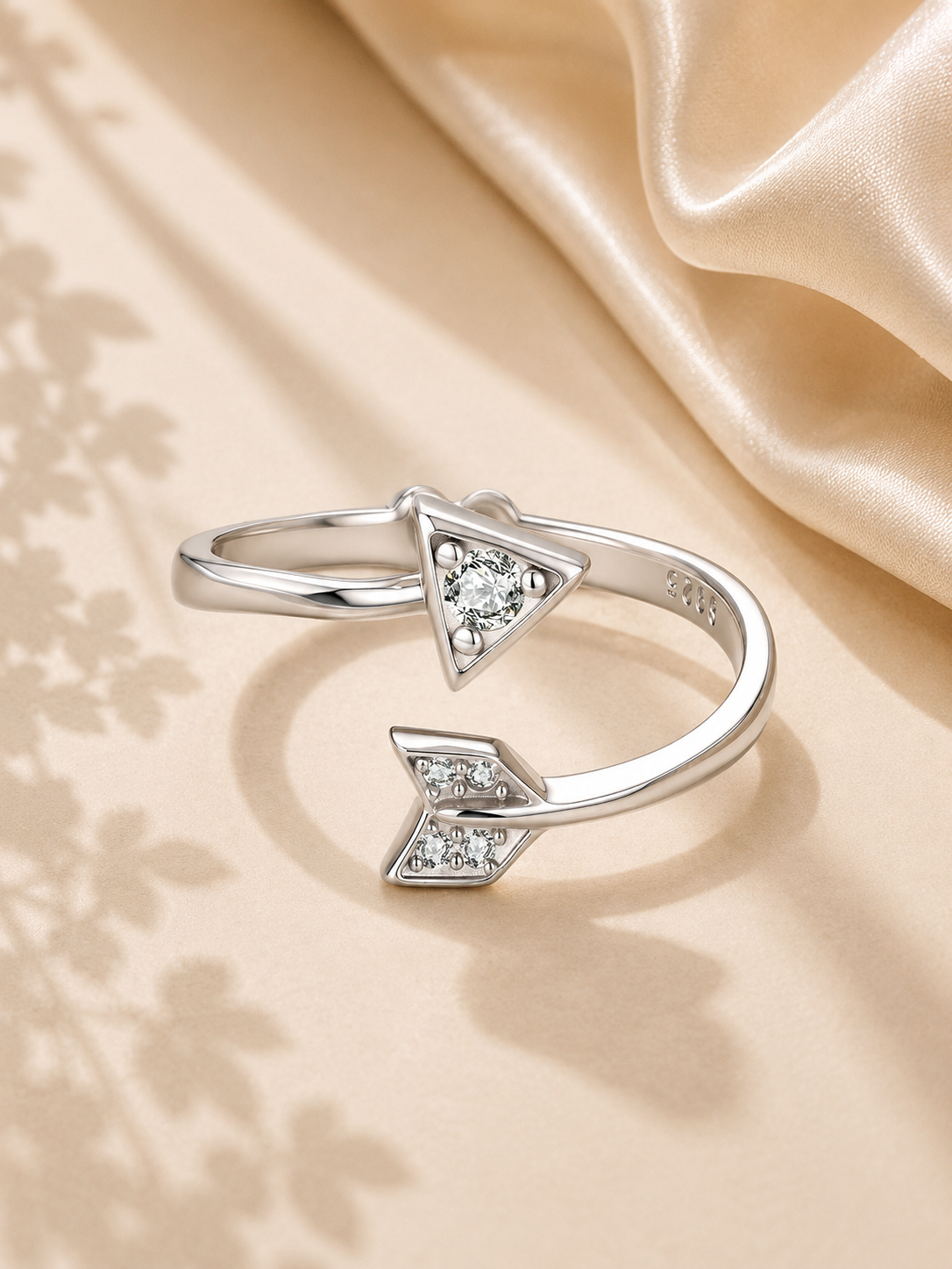 Inel open ring din argint cu zirconii premium