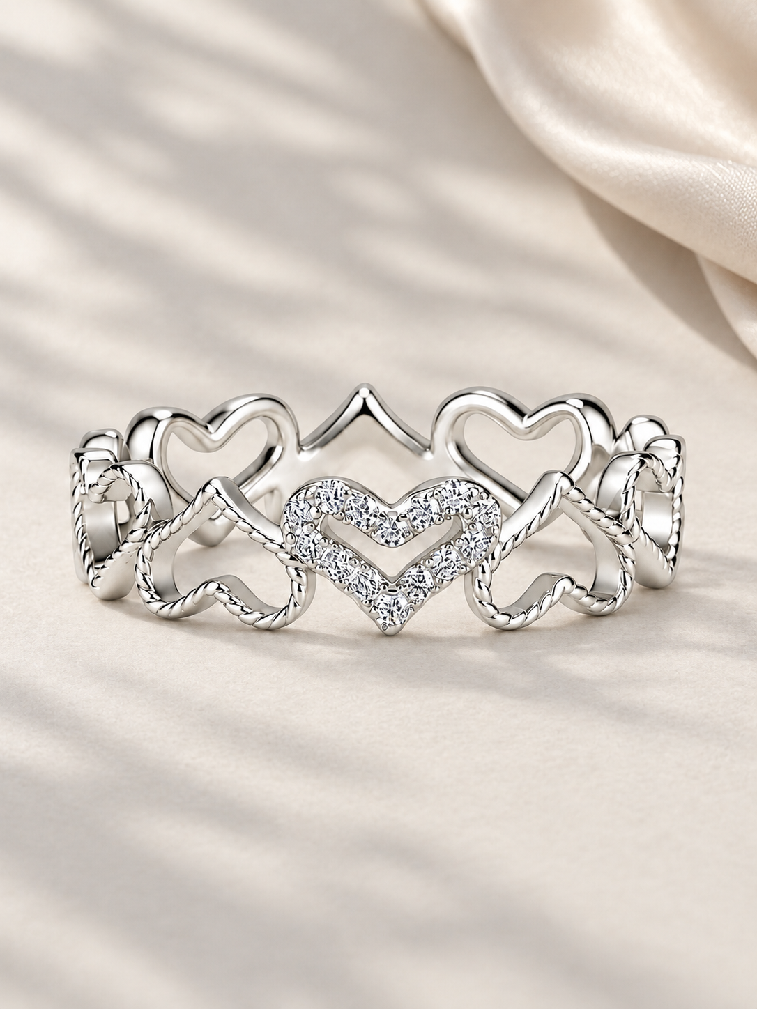 Inel Silver Open Hearts cu Moissanite 6A