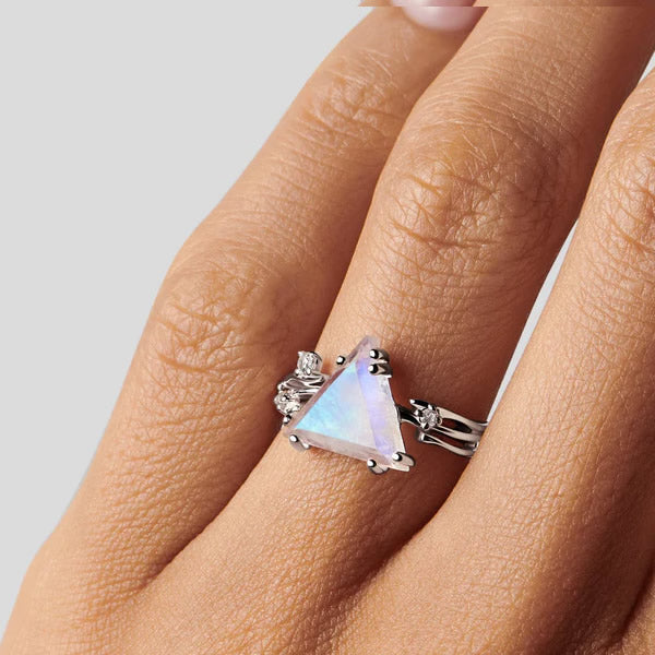 Inel din Argint Moonstone Valentina Silver