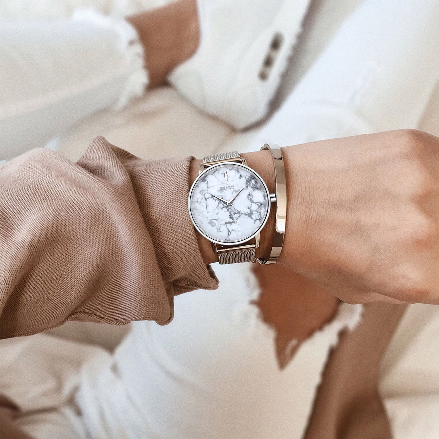 Set Cadou : Ceas Infinity Marble Freya + Curea din piele Alba