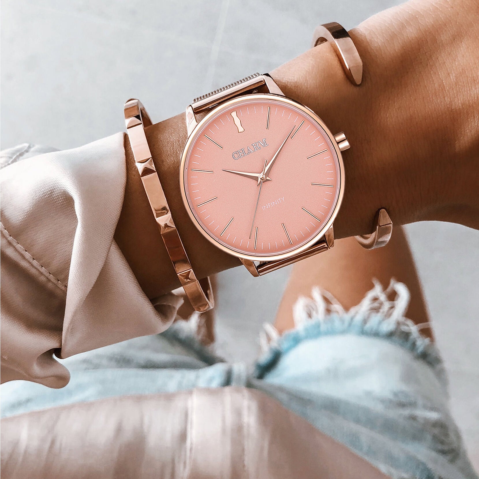 Set Cadou : Ceas Infinity Flora + Curea de piele Neagra