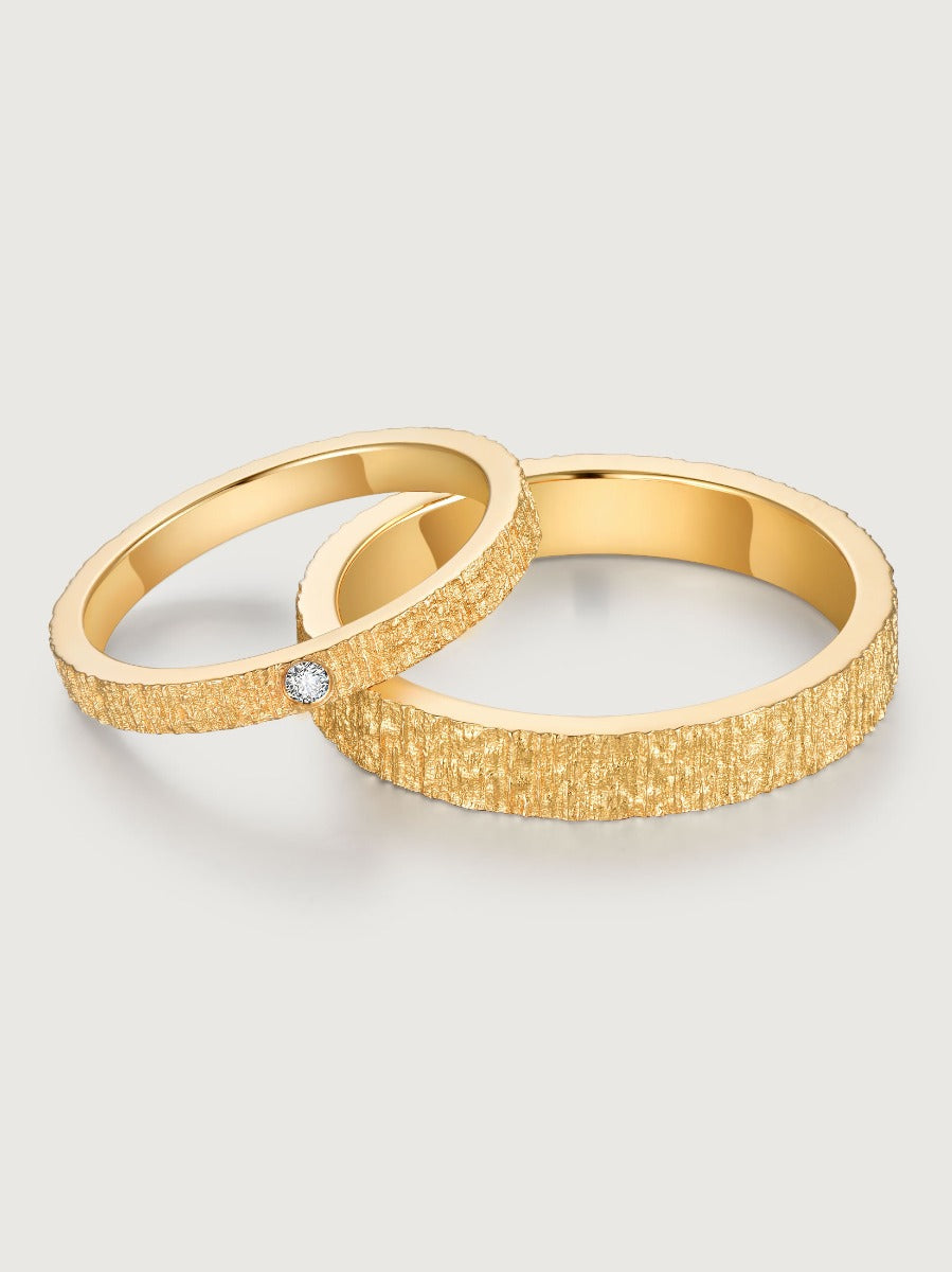 Verighete din aur 14K Mystic Woodland texturate vertical cu diamant