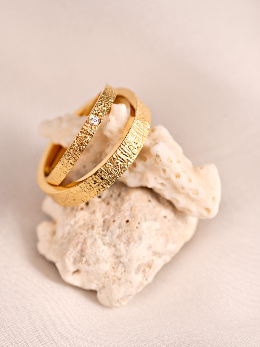 Verighete aur elegante Shimmering Cascade stil nuntă